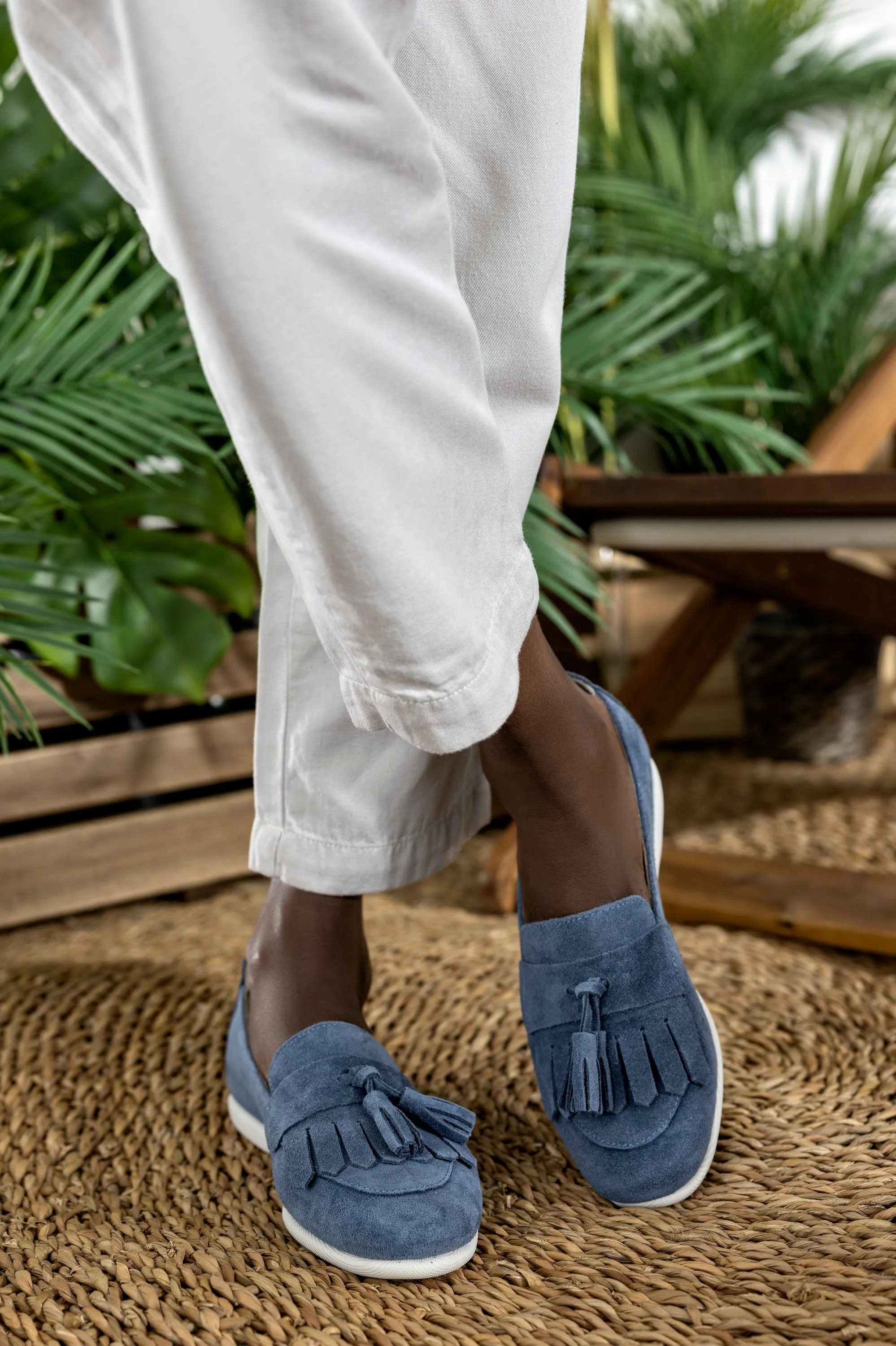 Leather suede loafers with tassels