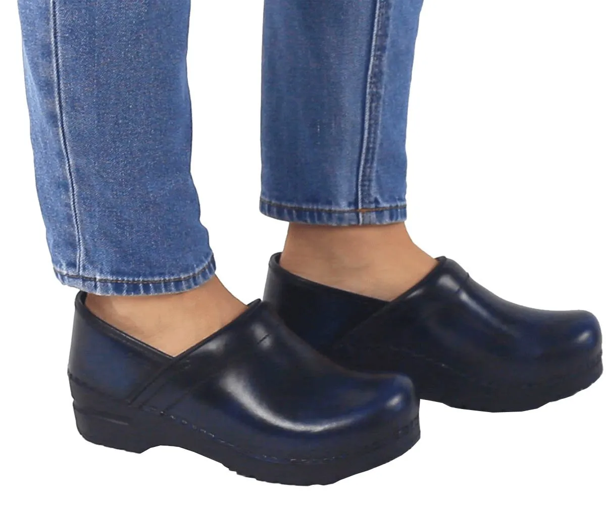 Sanita Pro. Cabrio Women's Medical Clog