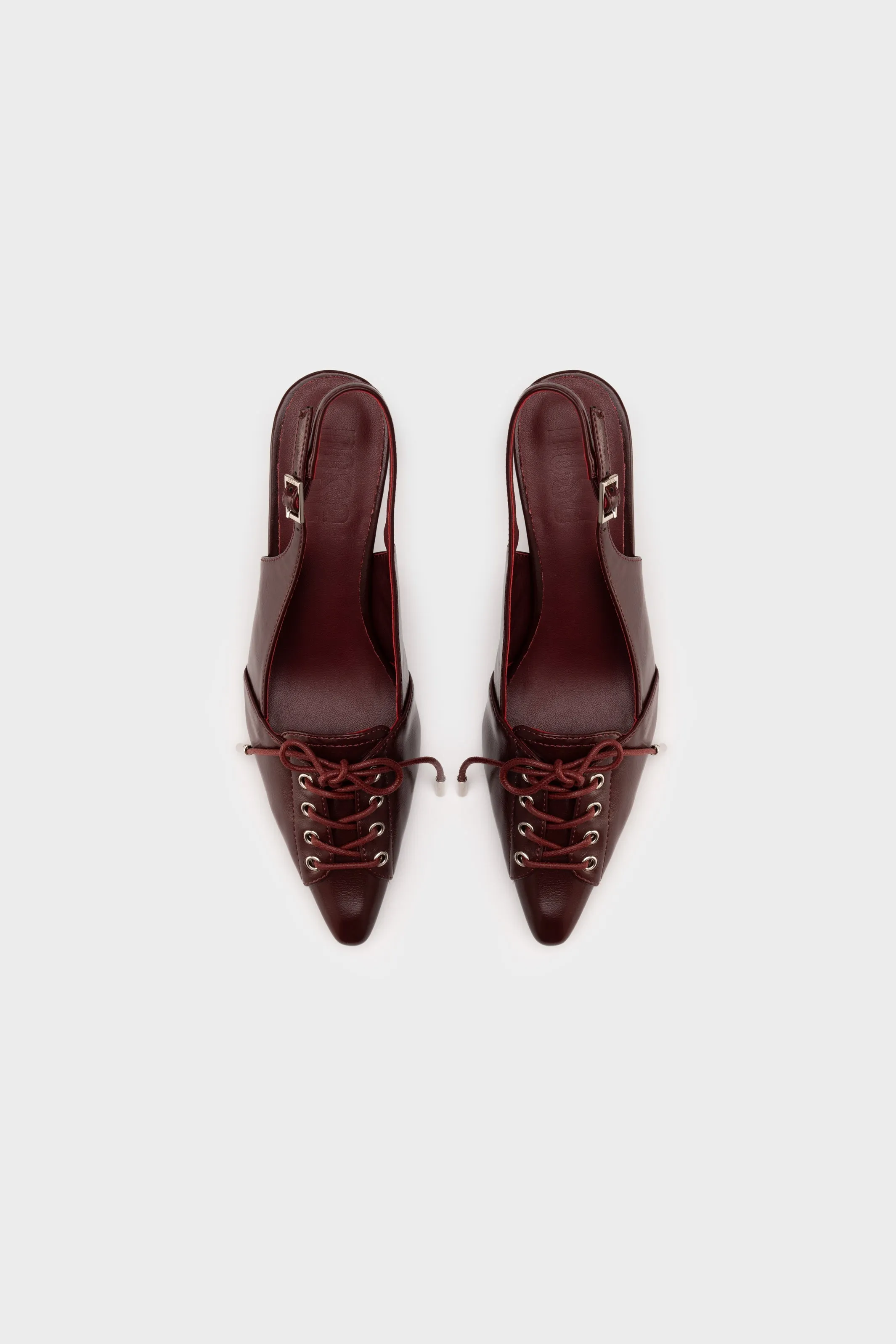 SLINGBACK HEEL PUMP WITH SHOE LACE