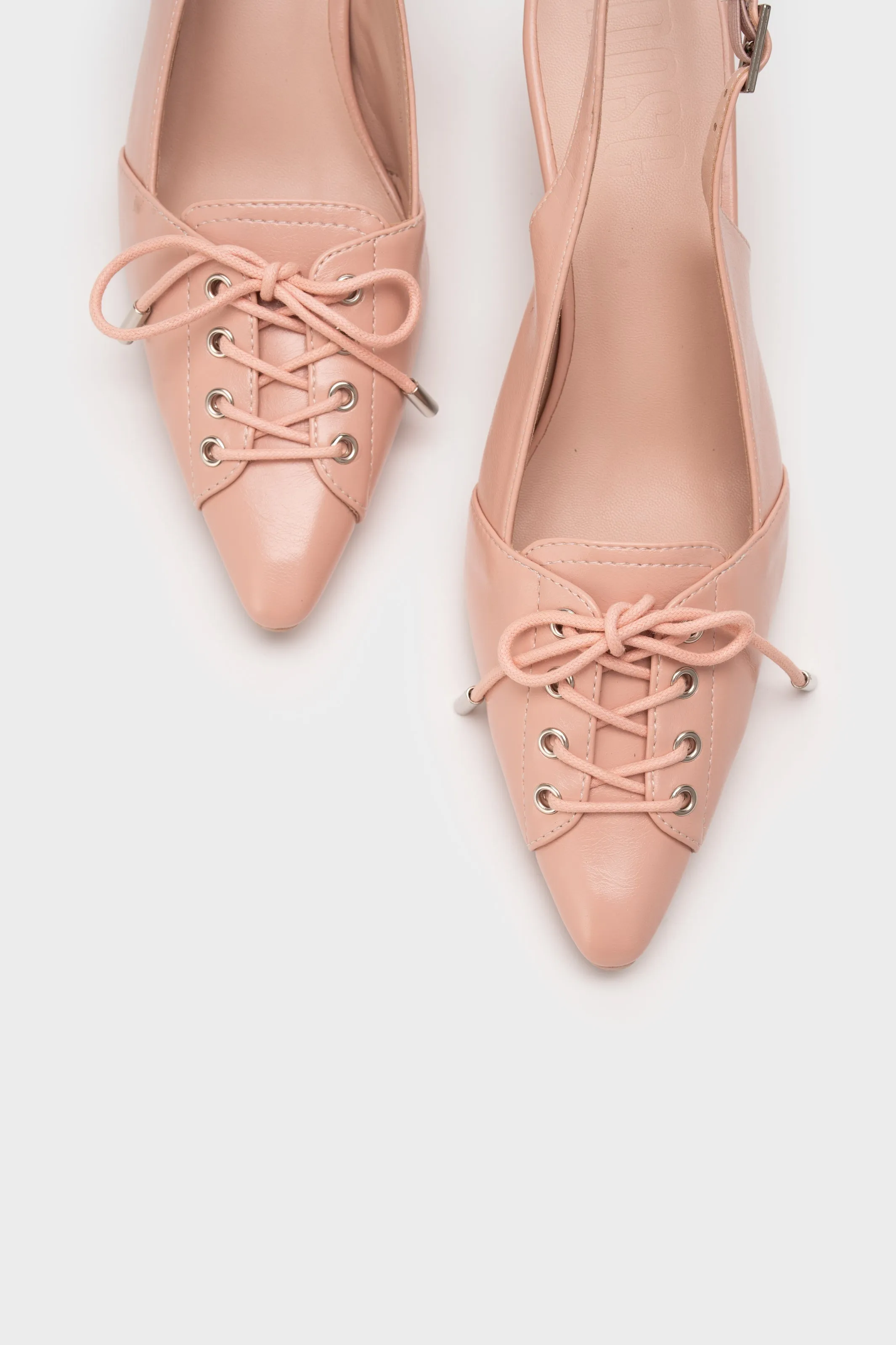 SLINGBACK HEEL PUMP WITH SHOE LACE