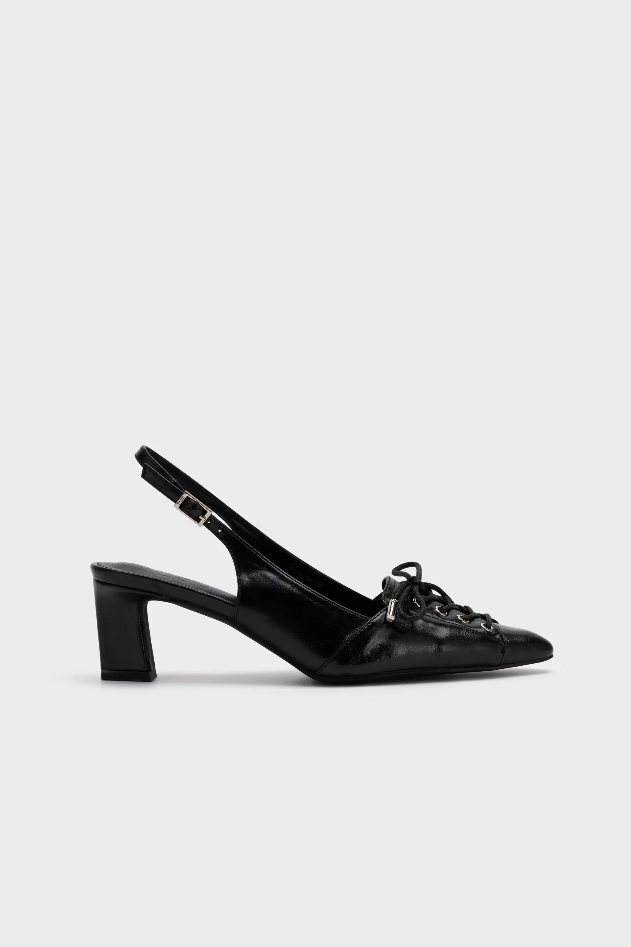 SLINGBACK HEEL PUMP WITH SHOE LACE