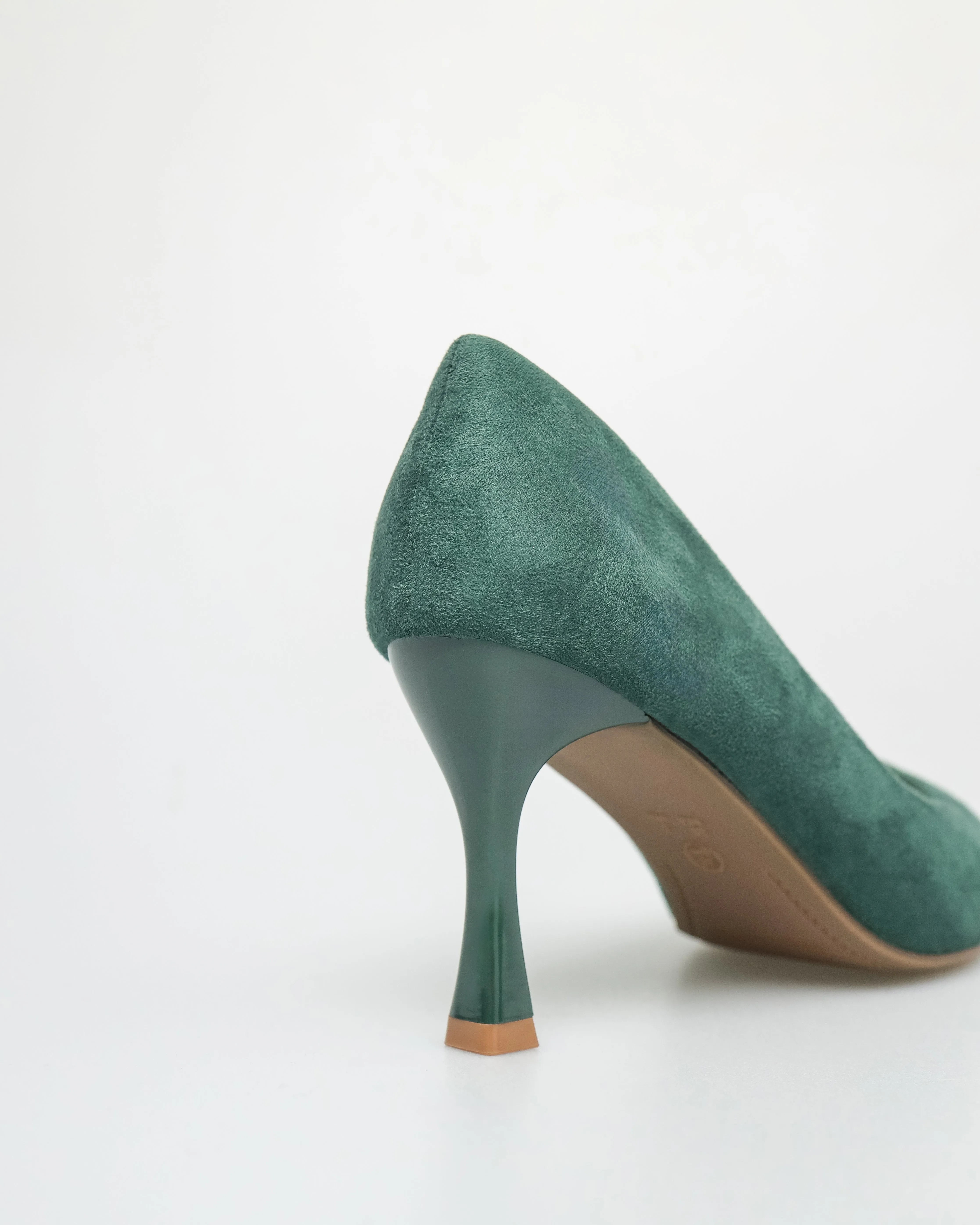 Tomaz NN306 Ladies Pointed Spool Heels